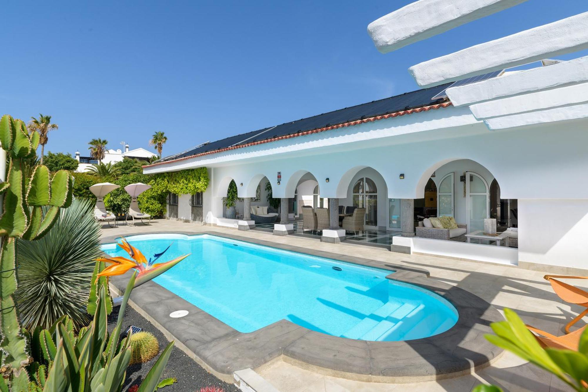 Oasis De Lujo - Luxury Boutique Villa Коста Тегисе Екстериор снимка
